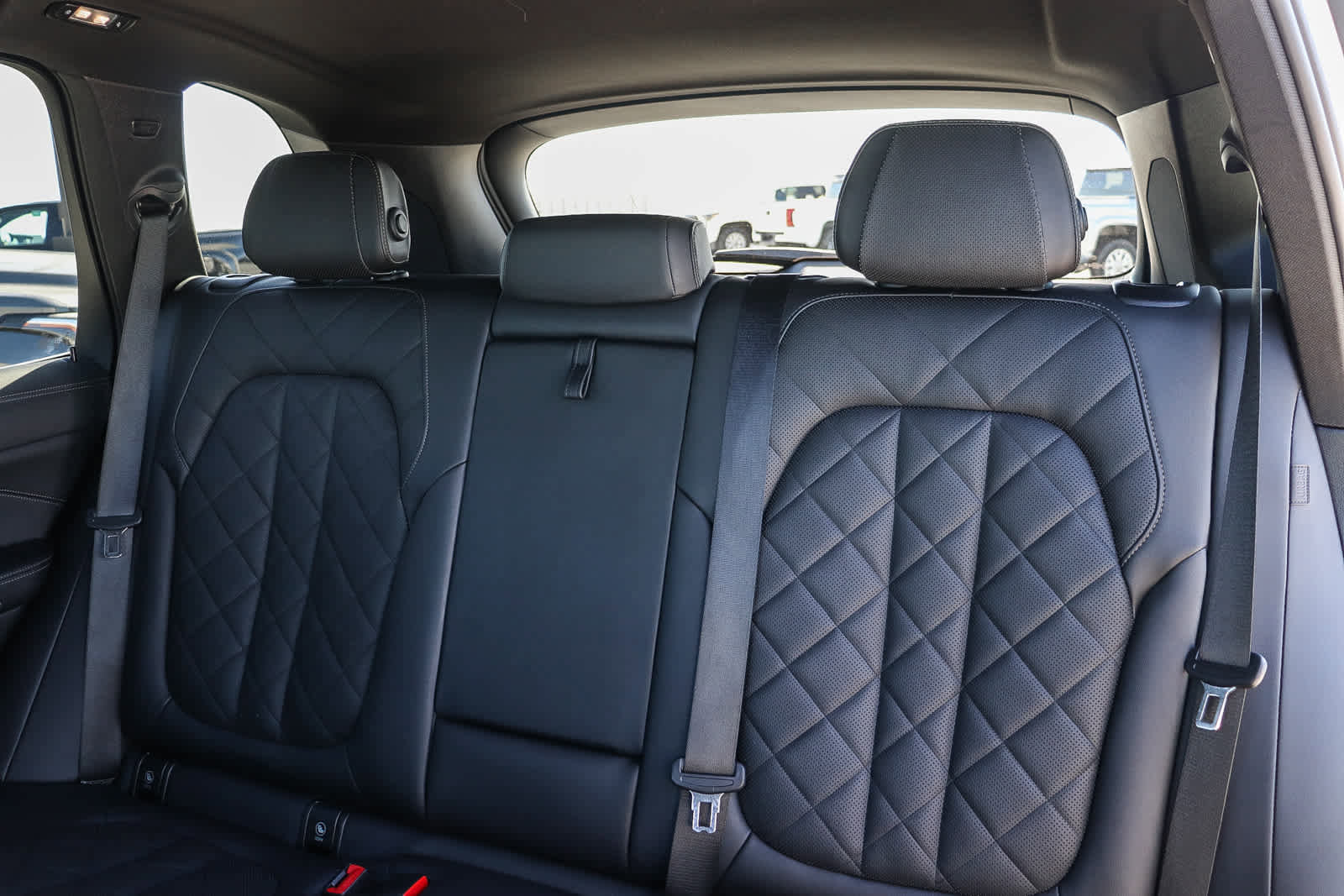 Used 2023 BMW X5 xDrive40i w/ Luxury Seating Package image 24