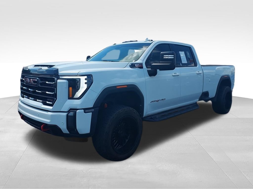 Used 2024 GMC Sierra 2500 AT4 w/ Technology Package AWD/4WD video 4