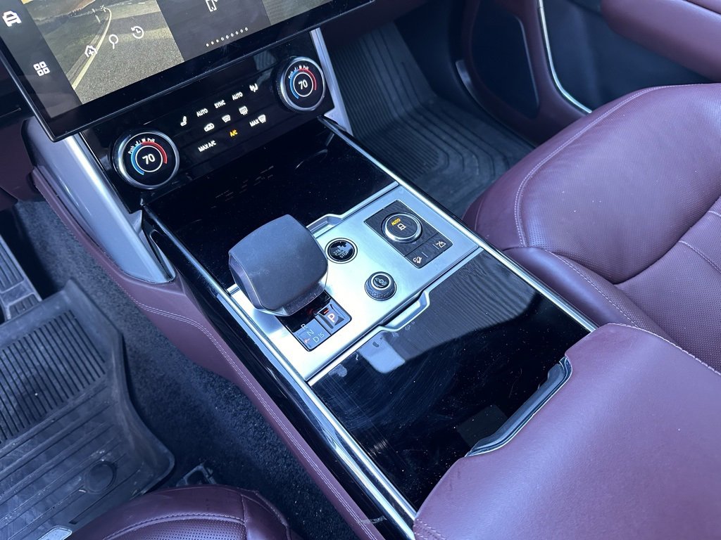 Used 2023 Land Rover Range Rover SE image 21