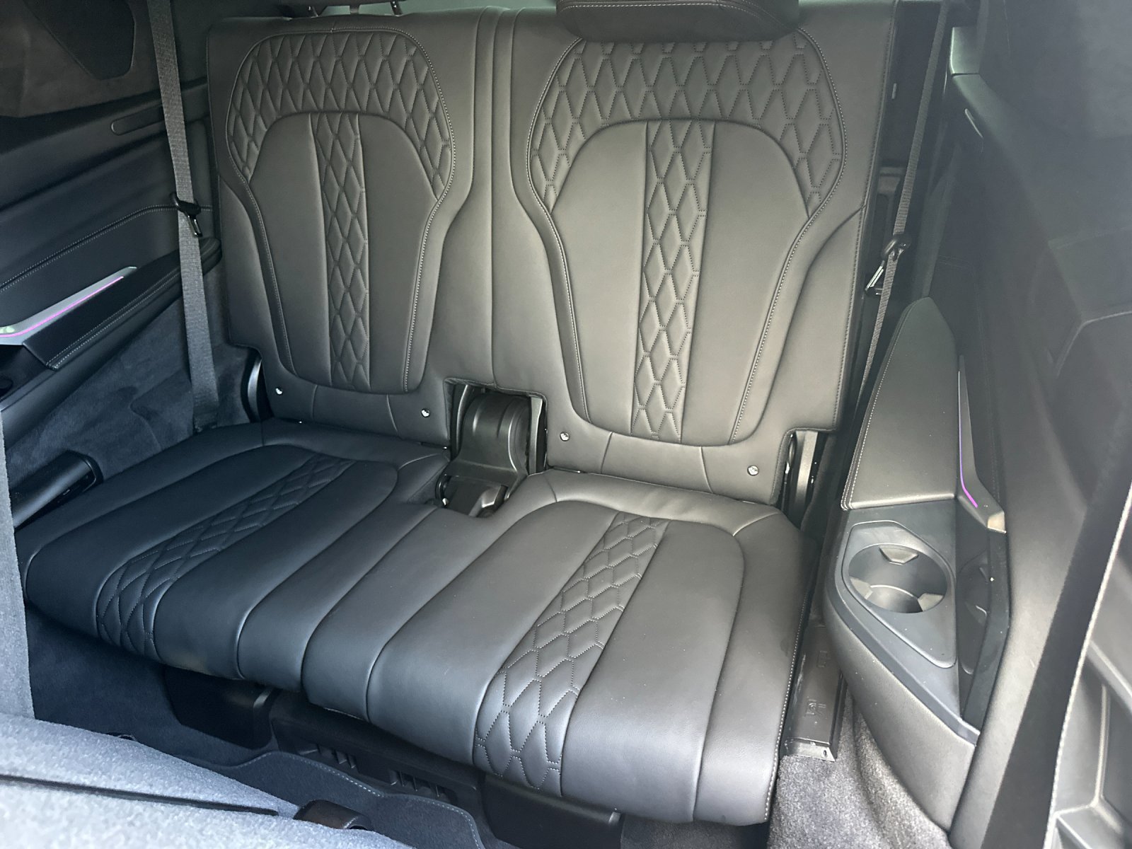 Used 2025 BMW X7 M60i w/ Executive Package AWD/4WD image 15