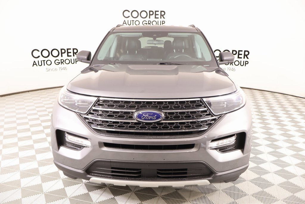 Used 2023 Ford Explorer XLT w/ Equipment Group 202A image 9