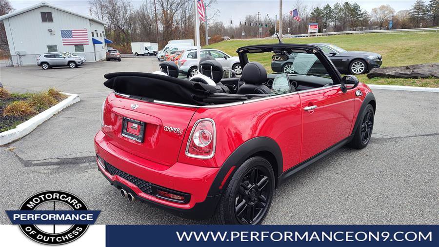 Used 2015 MINI Cooper S image 3
