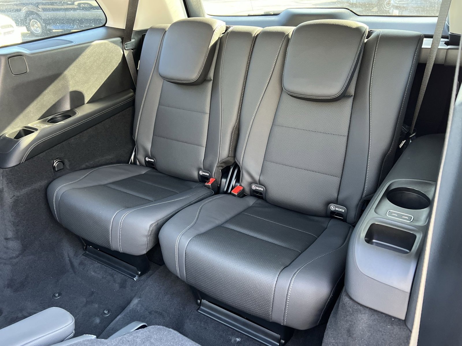 New 2026 Mercedes-Benz GLS 450 4MATIC image 24
