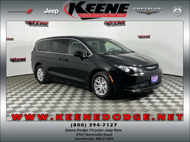 New 2026 Chrysler Voyager LX