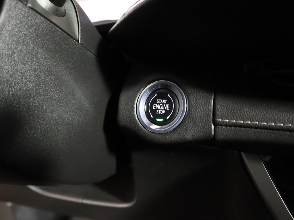 Used 2023 Buick Envision Avenir AWD/4WD image 49