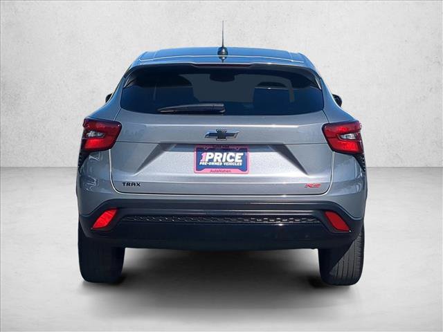Used 2024 Chevrolet Trax RS w/ Driver Confidence Package FWD image 7
