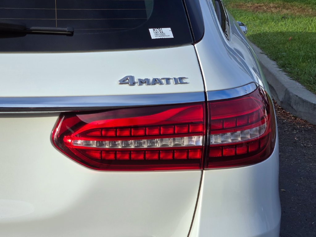 Used 2022 Mercedes-Benz E 450 4MATIC All-Terrain Wagon w/ Driver Assistance Package image 11