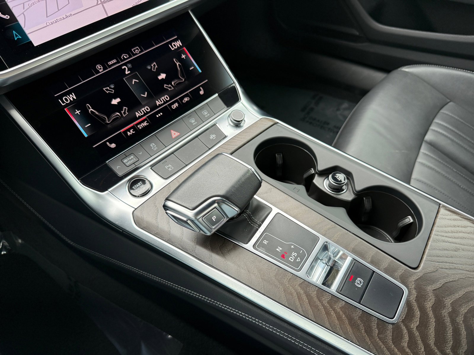 Used 2023 Audi A6 Premium Plus w/ Premium Plus Package image 13