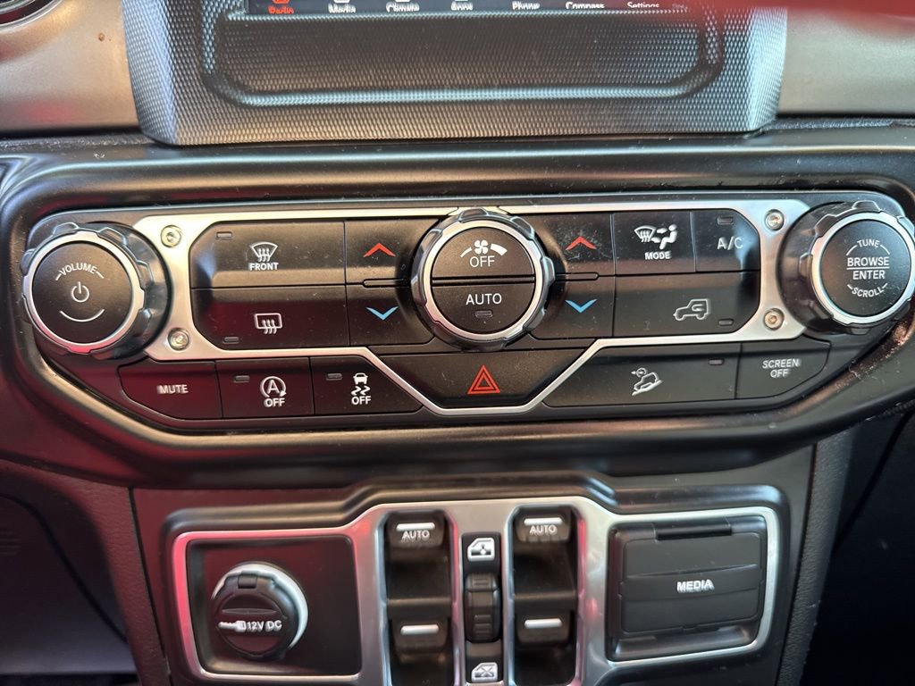 Certified 2018 Jeep Wrangler Unlimited Sport S image 13