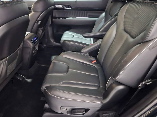 Used 2024 Hyundai Palisade Calligraphy image 13