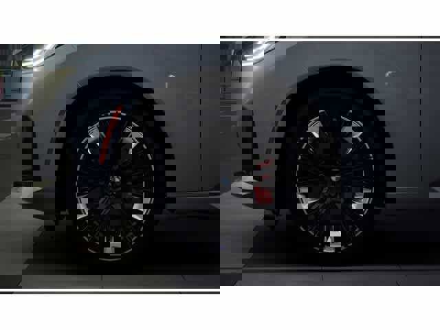 New 2025 BMW X3 xDrive30i w/ Premium Package image 7