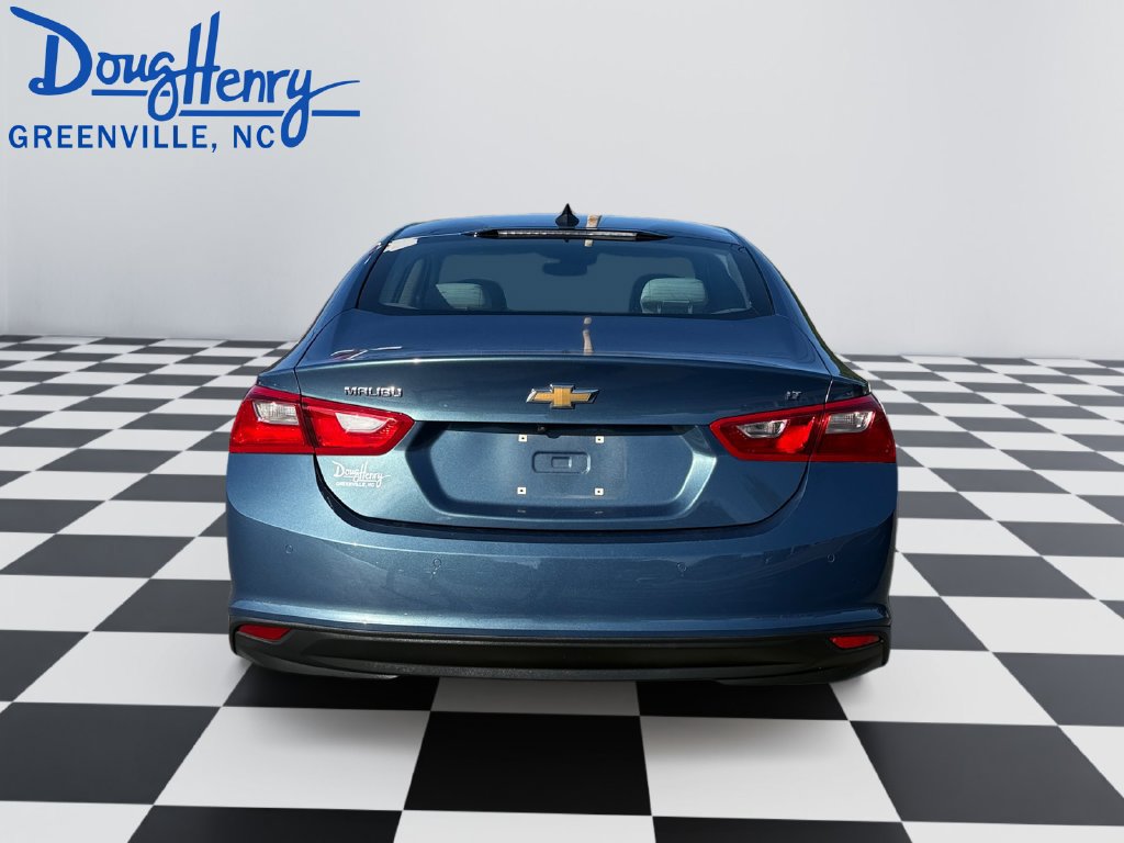 Used 2025 Chevrolet Malibu LT FWD image 4