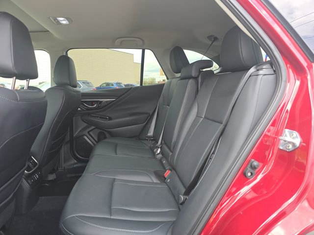 Used 2025 Subaru Outback Touring XT AWD/4WD image 14