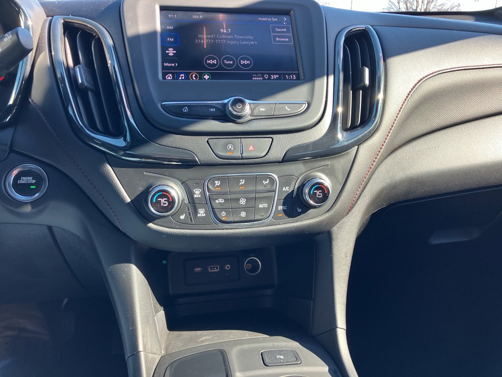 Used 2022 Chevrolet Equinox RS w/ LPO, Floor Liner Package image 21