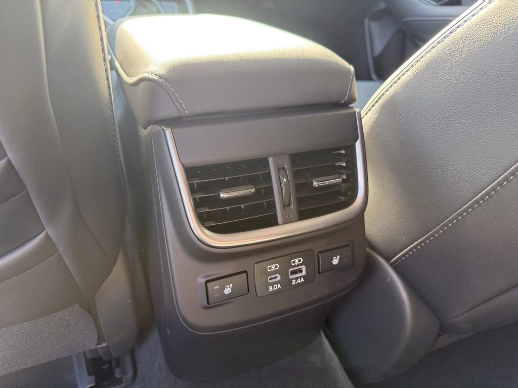 Certified 2025 Subaru Outback Limited image 26