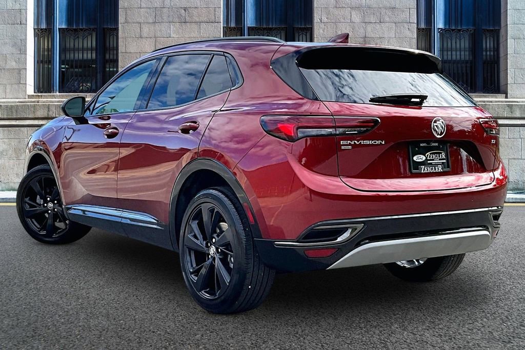 Used 2023 Buick Envision Essence w/ Sport Touring Package AWD/4WD image 10