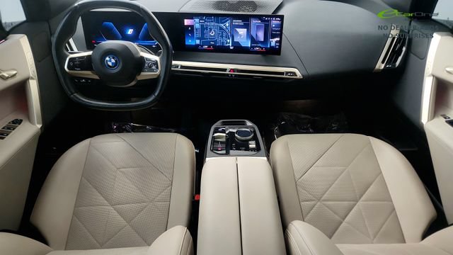 Used 2023 BMW iX xDrive50 w/ Sport Package AWD/4WD image 52