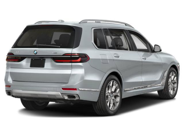 Used 2025 BMW X7 xDrive40i w/ M Sport Package AWD/4WD image 5