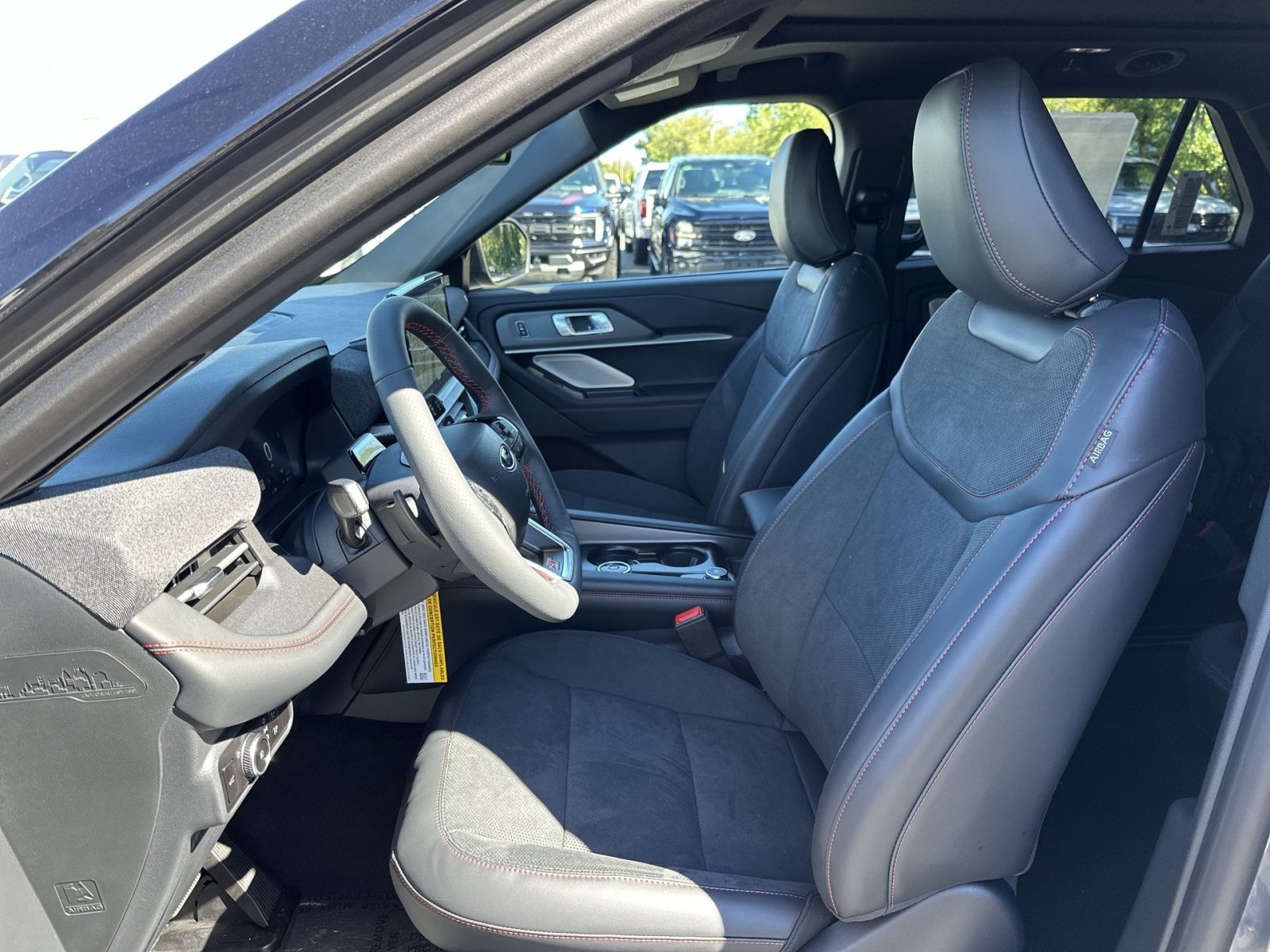 New 2027 Ford Explorer ST w/ Sun And Sound Package AWD/4WD image 14