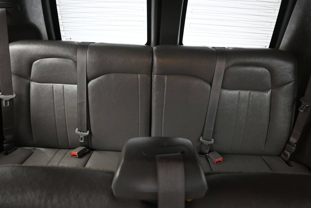 Used 2014 Chevrolet Express 3500 LS RWD image 35