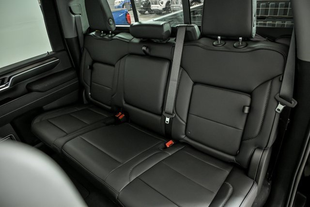 New 2026 GMC Sierra 2500 Denali w/ Denali Reserve Package image 9