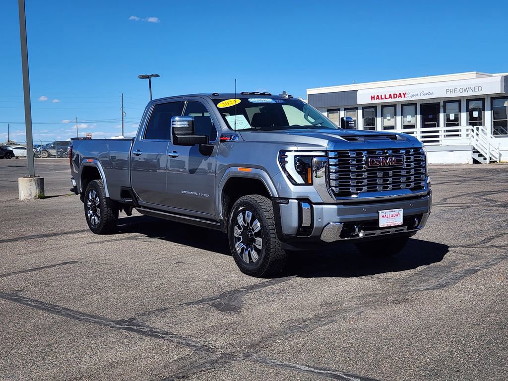 Certified 2024 GMC Sierra 3500 Denali w/ Denali Reserve Package image 6