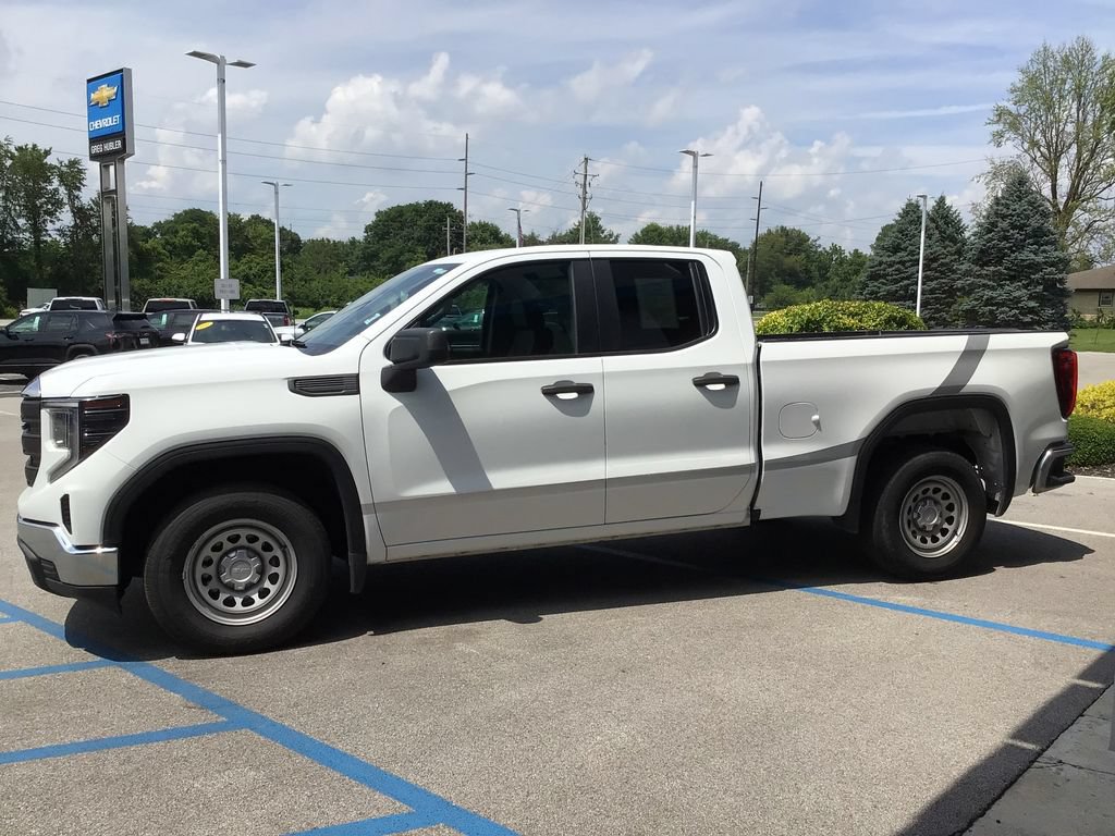 Used 2022 GMC Sierra 1500 Pro w/ Convenience Package RWD image 11