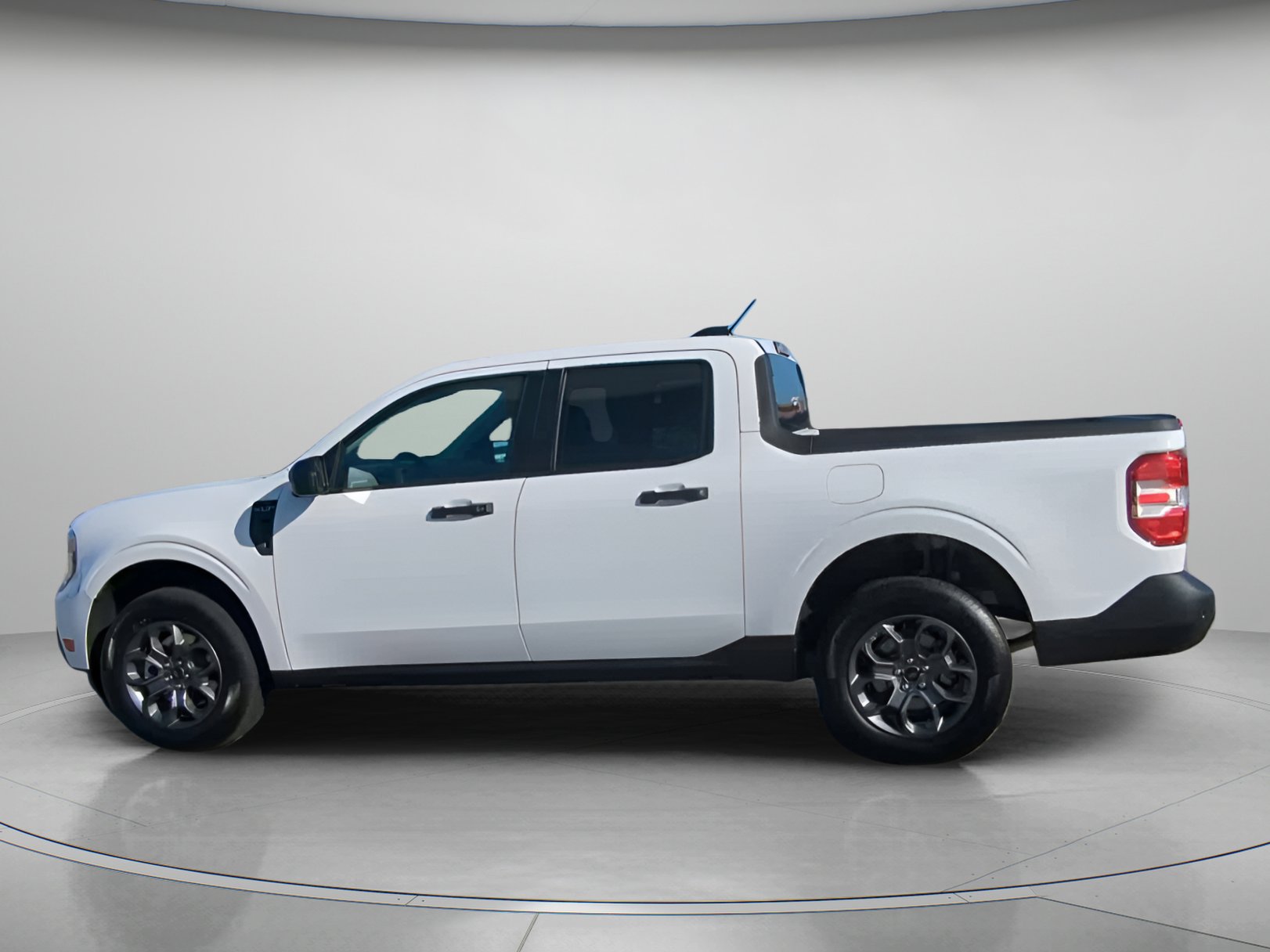 New 2026 Ford Maverick XLT w/ 4K Tow Package AWD/4WD image 17