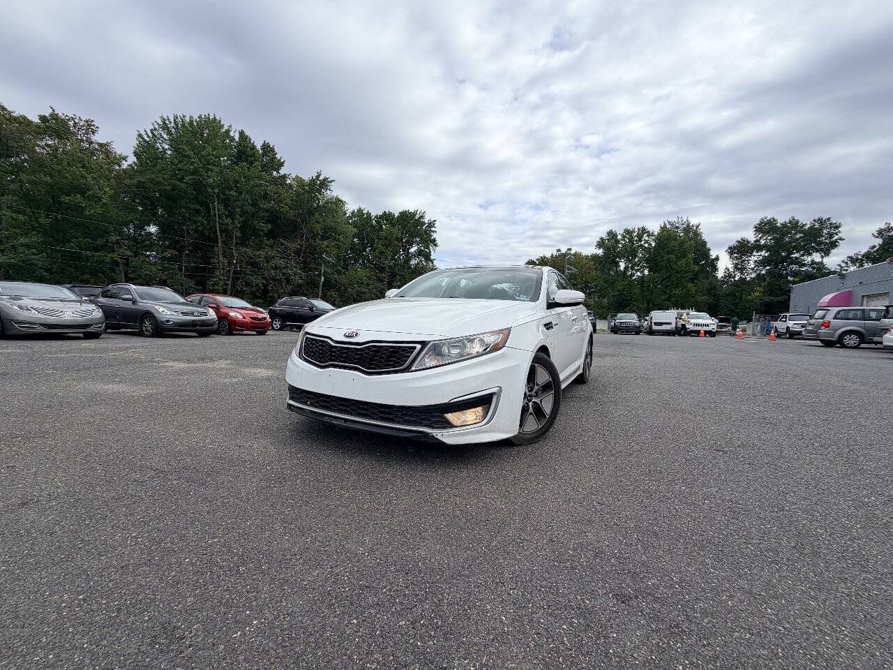 Used 2013 Kia Optima EX FWD image 2