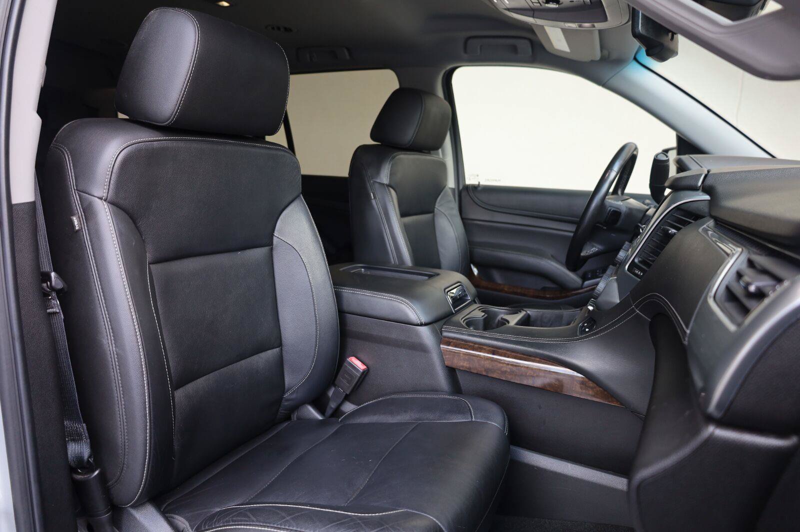 Used 2018 Chevrolet Tahoe LT AWD/4WD image 30