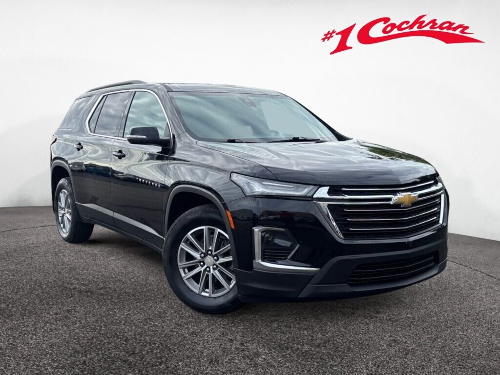 Used 2023 Chevrolet Traverse LT video 1