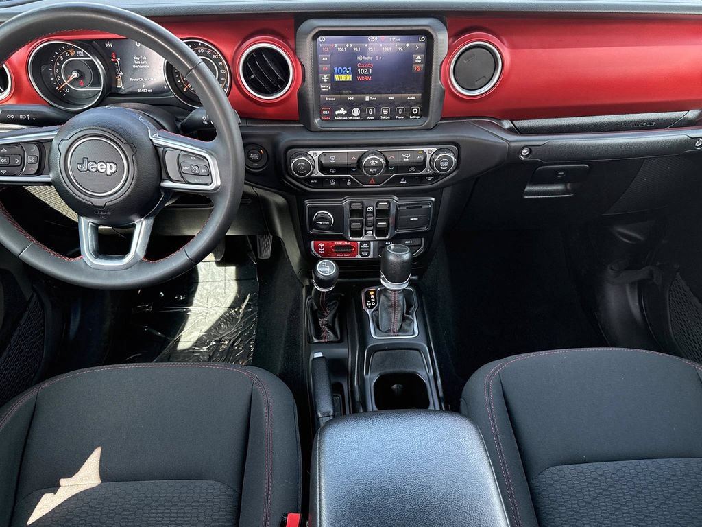 Used 2023 Jeep Gladiator Rubicon w/ LED Lighting Group AWD/4WD image 10
