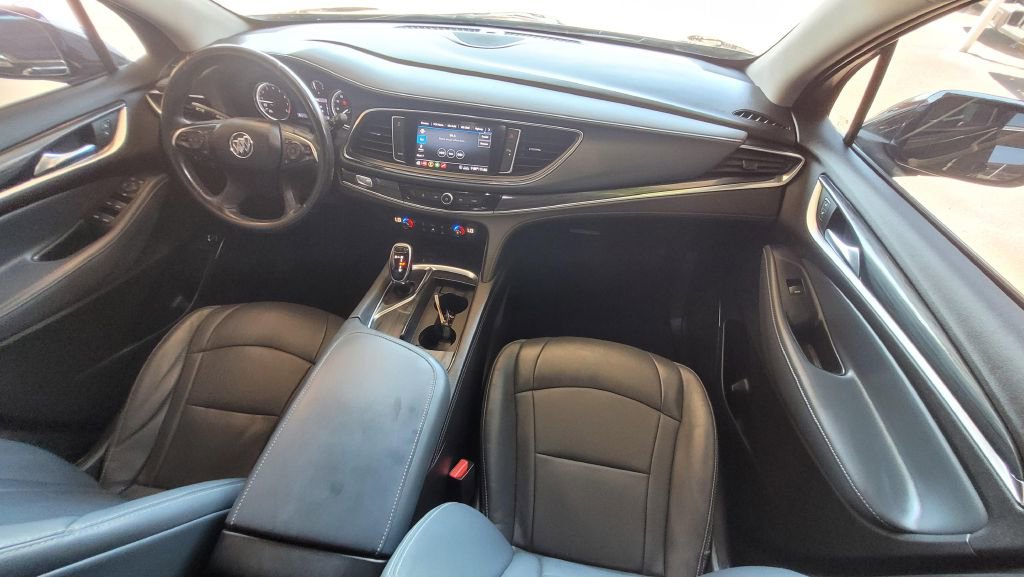 Used 2021 Buick Enclave Essence w/ Sport Touring Edition image 12