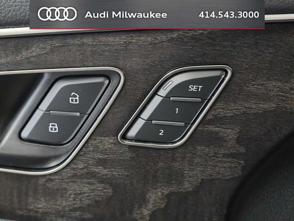 Used 2023 Audi Q8 Premium w/ Convenience Package AWD/4WD image 13