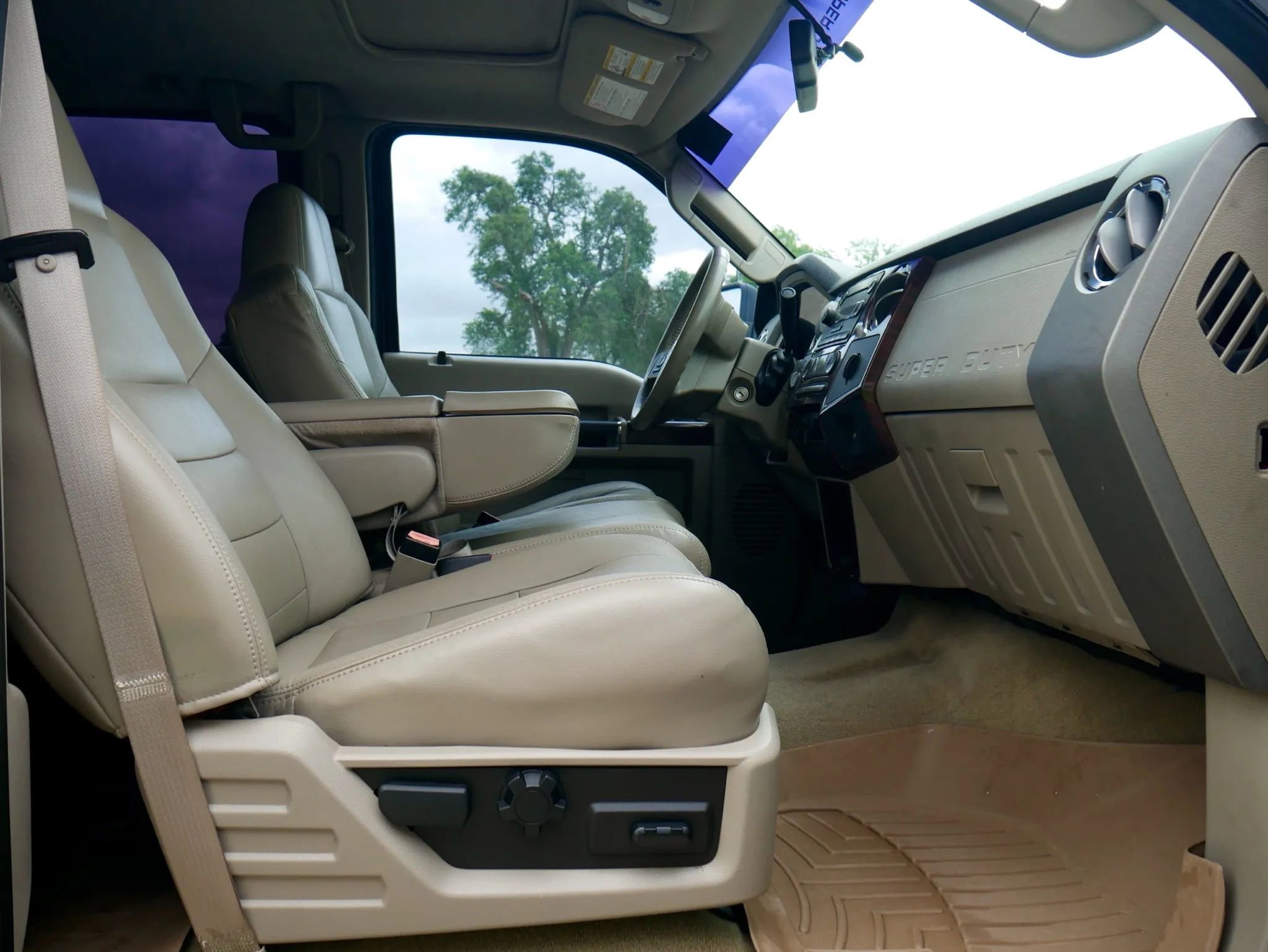 Used 2008 Ford F350 XL image 9