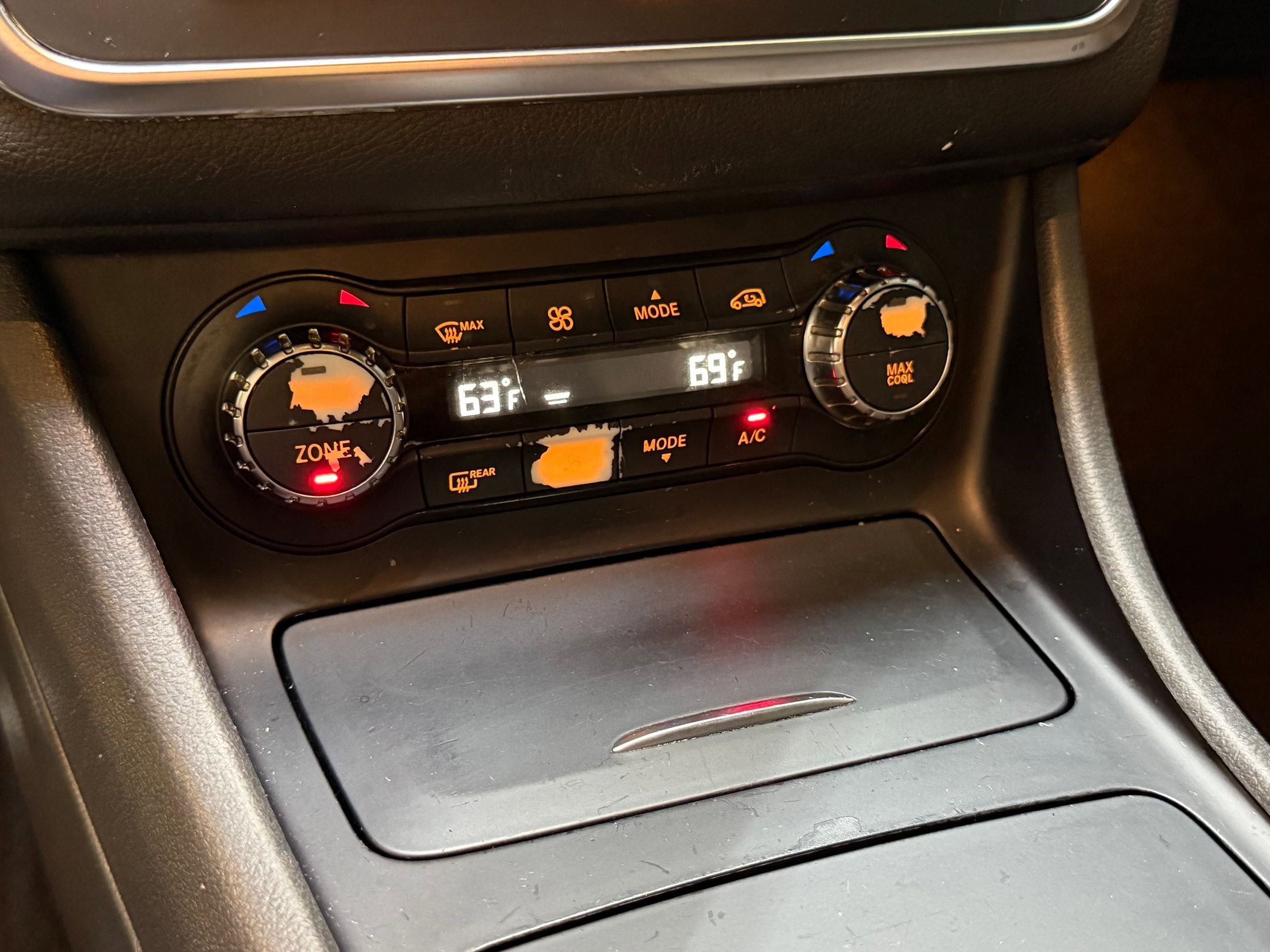 Used 2015 Mercedes-Benz CLA 250 image 28