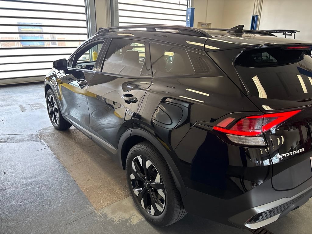 Used 2023 Kia Sportage X-Line AWD/4WD image 6