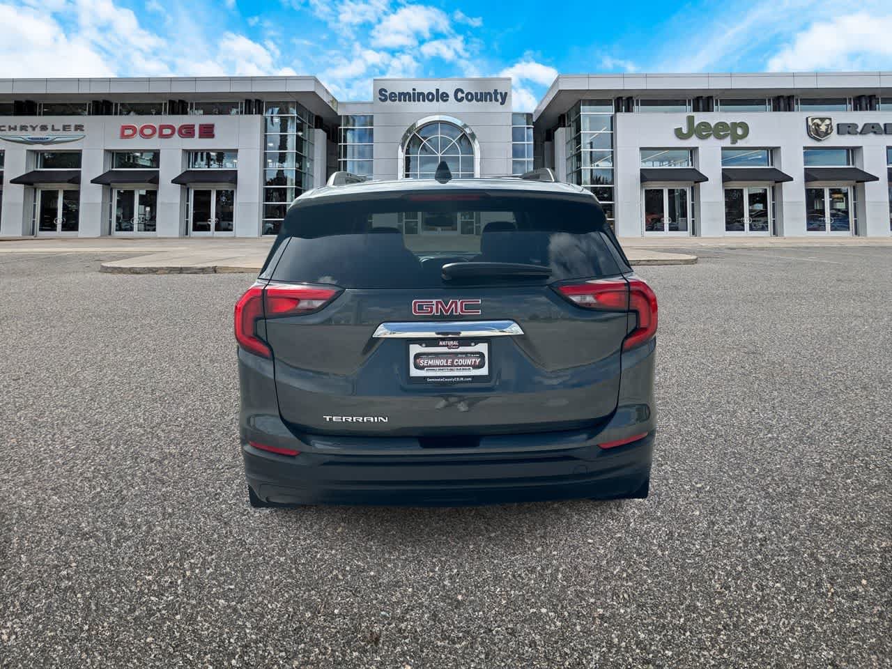 Used 2018 GMC Terrain SLE FWD image 7
