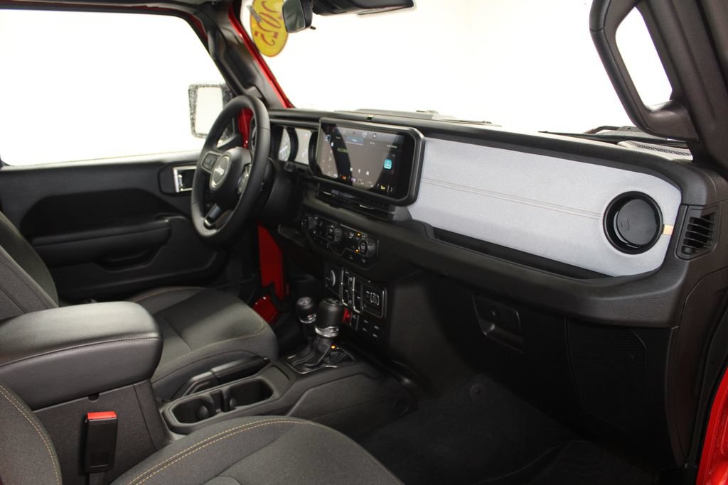 Used 2025 Jeep Wrangler Unlimited Sport S 4xe AWD/4WD image 31