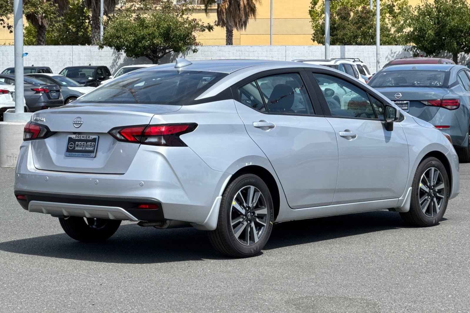 New 2025 Nissan Versa SV w/ Trunk Package image 4