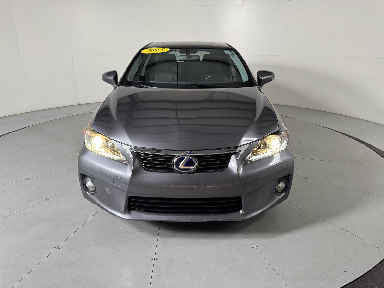 Used 2013 Lexus CT 200h FWD image 8