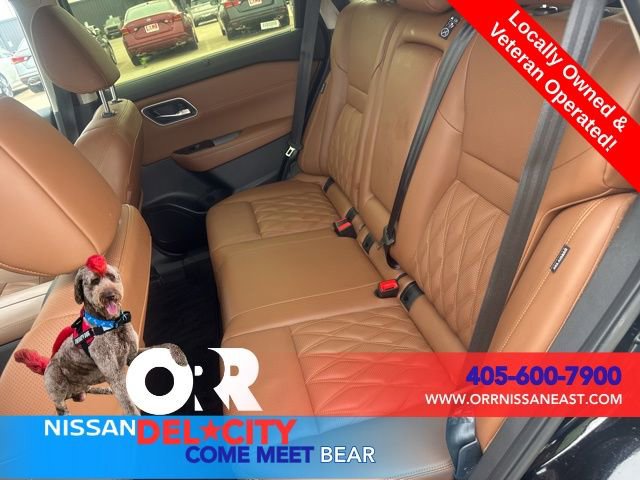 Used 2026 Nissan Rogue Platinum w/ Platinum Premium Package AWD/4WD image 11
