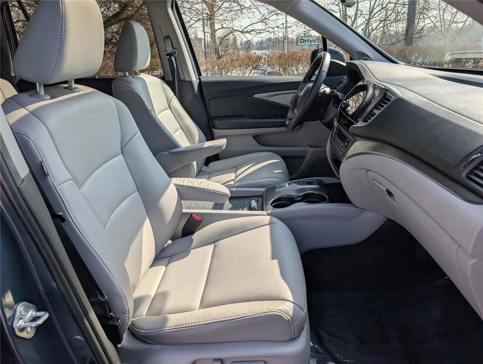 Used 2021 Honda Pilot EX-L image 10