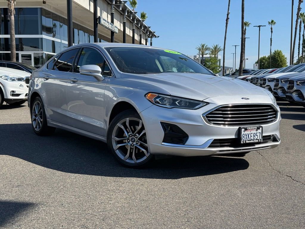 Used 2019 Ford Fusion SEL FWD image 1