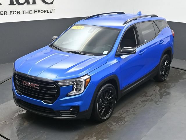 Used 2024 GMC Terrain SLE w/ Driver Convenience Package FWD image 50