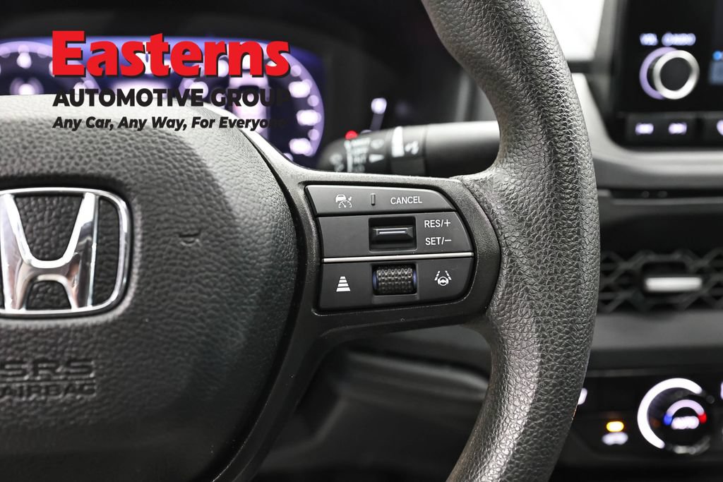 Used 2025 Honda Accord SE image 16