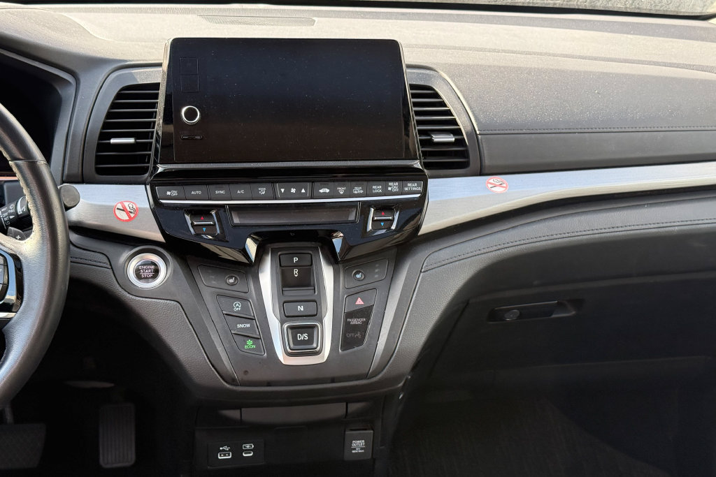Used 2025 Honda Odyssey EX-L image 10