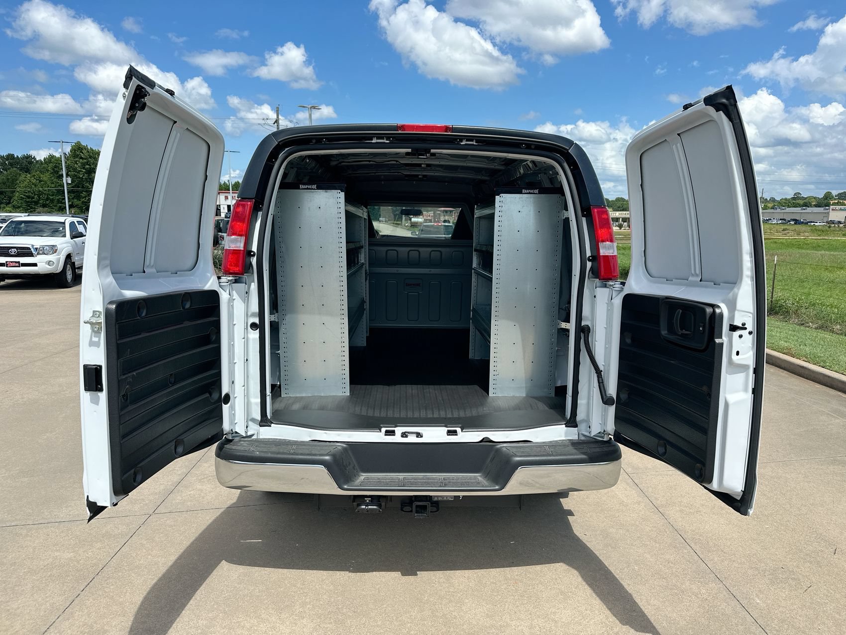 New 2026 Chevrolet Express 2500 w/ Driver Convenience Package RWD image 19