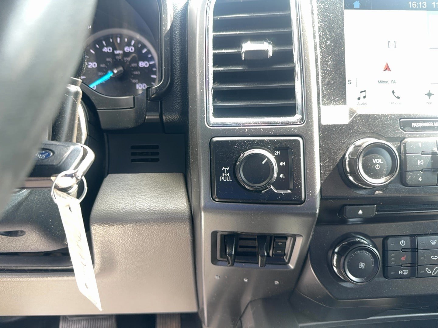 Used 2017 Ford F350 XLT AWD/4WD image 24