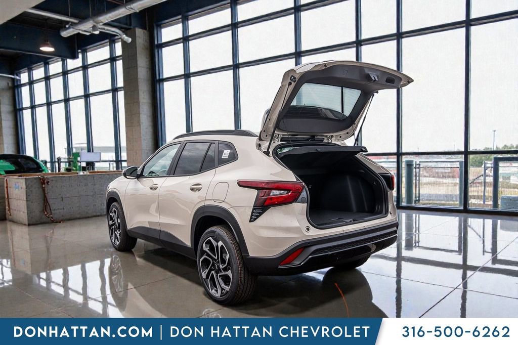 New 2026 Chevrolet Trax RS image 29